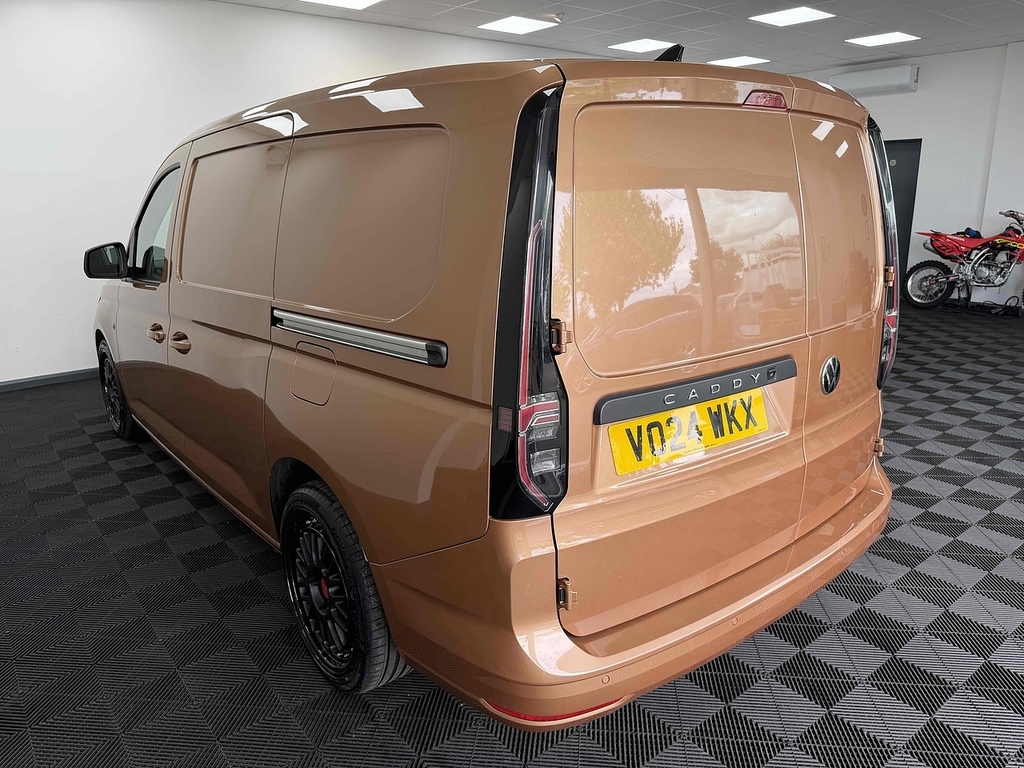 Volkswagen Caddy Maxi Tdi C20 Commerce Pro Brown #5