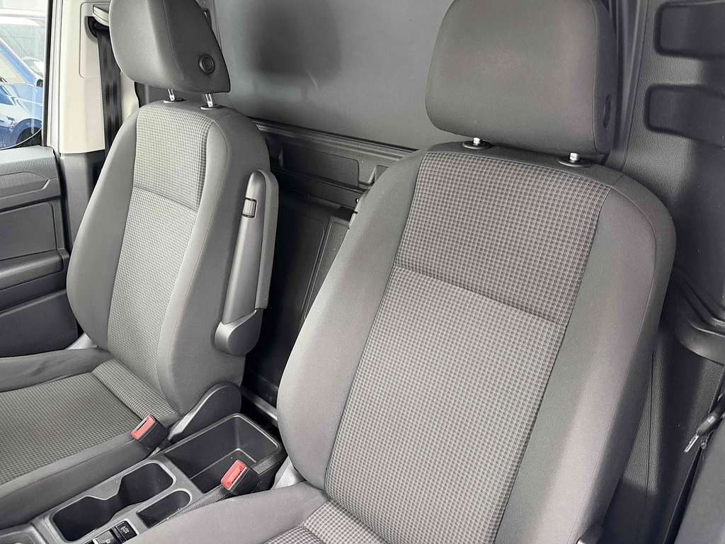 Volkswagen Caddy Diesel Silver #12