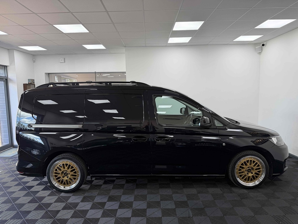 Volkswagen Caddy Maxi 2.0 Tdi White #7
