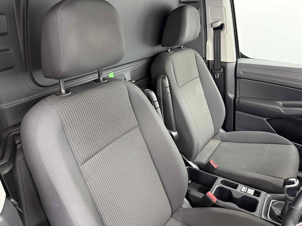 Volkswagen Caddy Maxi 2.0 Tdi White #9