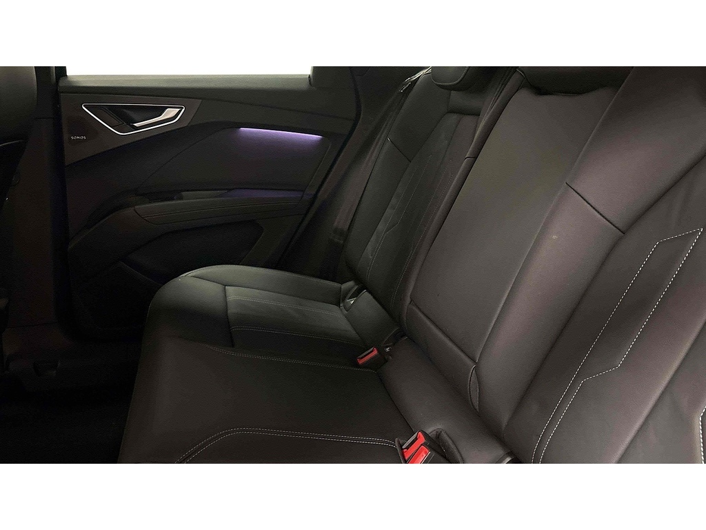 Audi Q4 E Tron 150Kw 40 82.77Kwh Launch Edition Grey #8