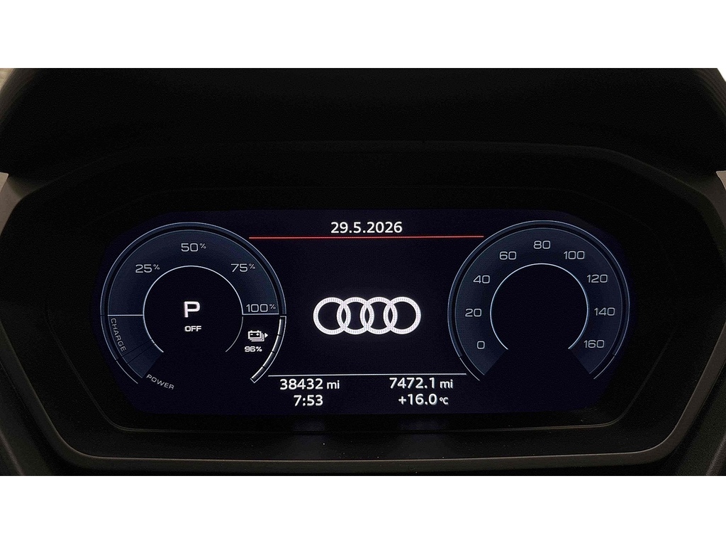 Audi Q4 E Tron 150Kw 40 82.77Kwh Launch Edition Grey #7