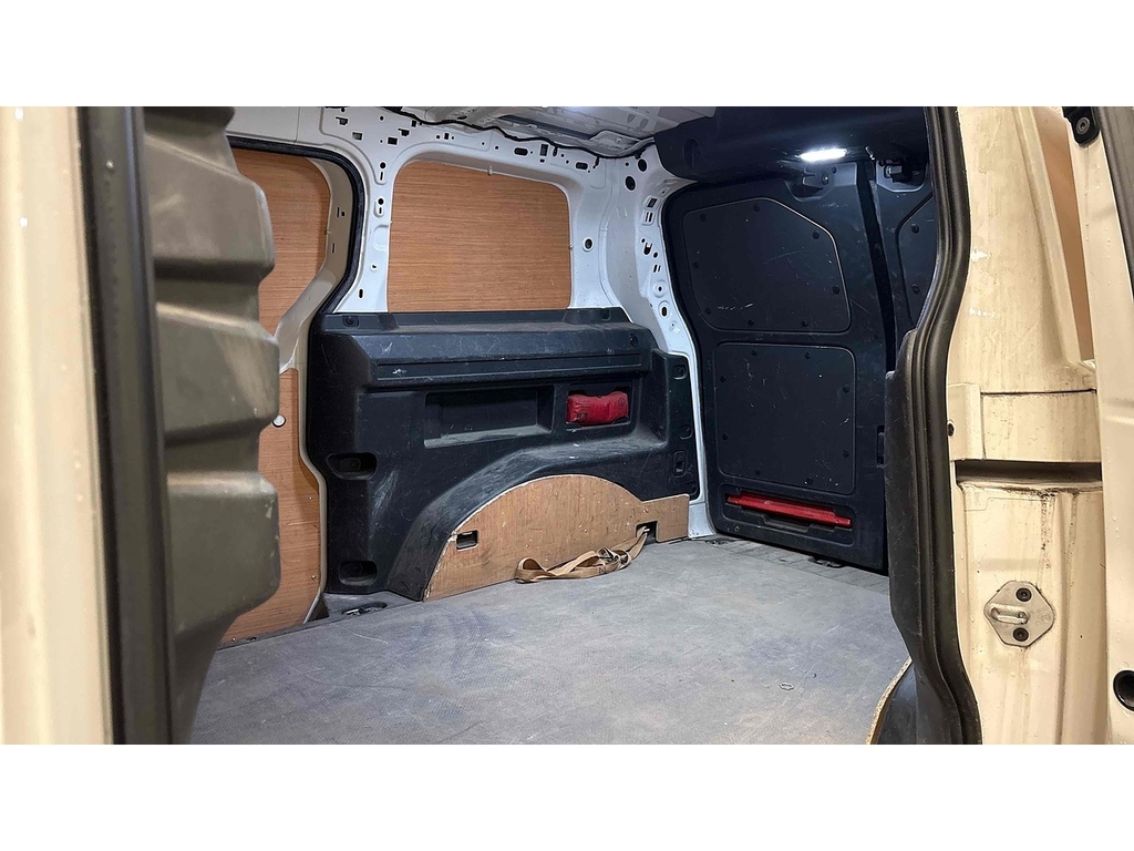 Volkswagen ID.Buzz Pro Commerce Plus White #5