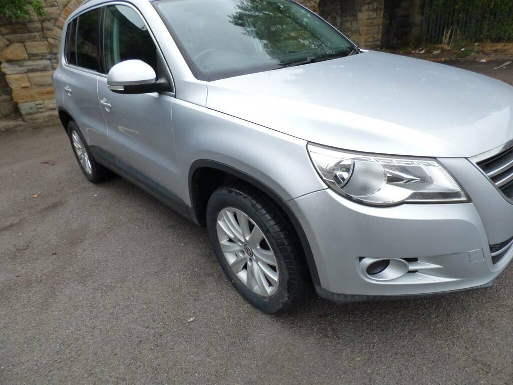 Volkswagen Tiguan 2.0 Tdi Se Silver #5