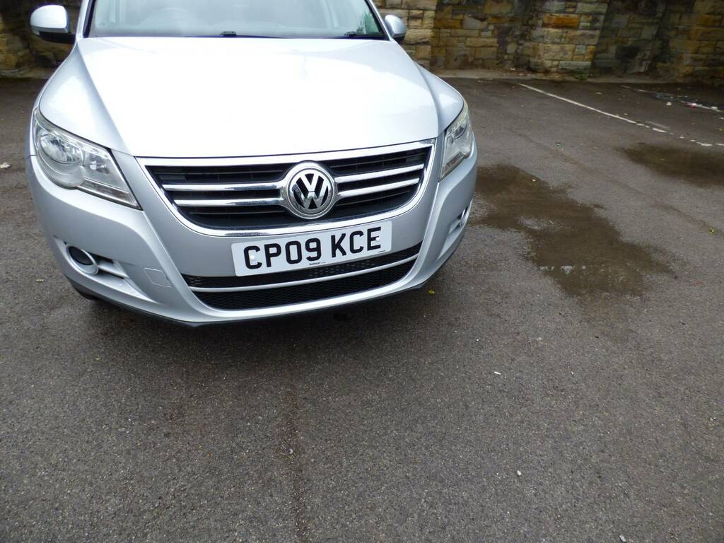 Volkswagen Tiguan 2.0 Tdi Se Silver #3