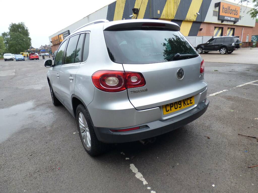 Volkswagen Tiguan  Grey #11