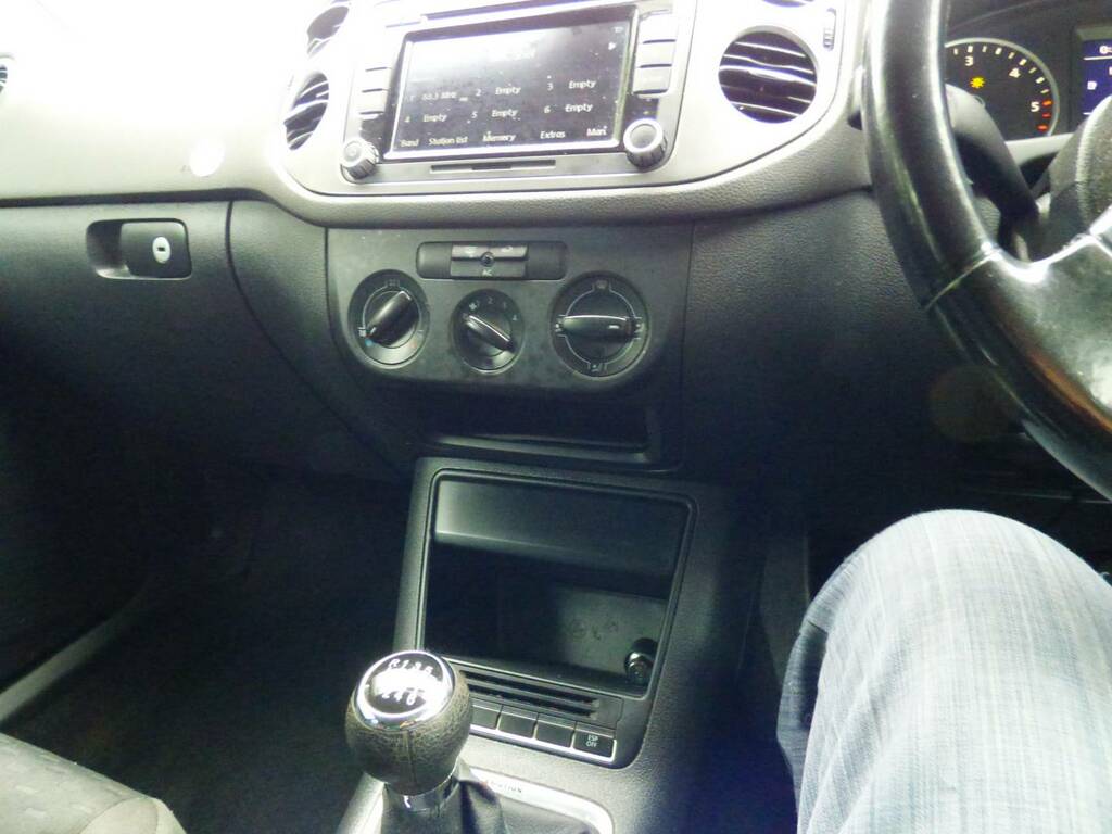 Volkswagen Tiguan  Grey #28