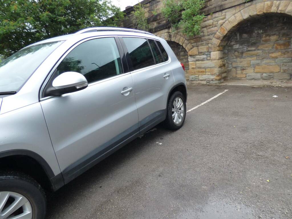 Volkswagen Tiguan  Grey #8