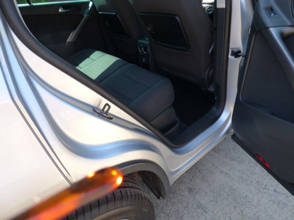 Volkswagen Tiguan  Grey #30