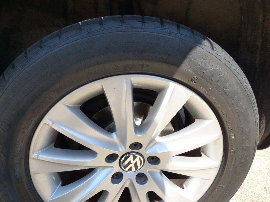 Volkswagen Tiguan  Grey #36