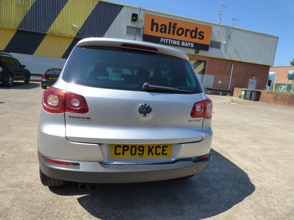 Volkswagen Tiguan  Grey #10