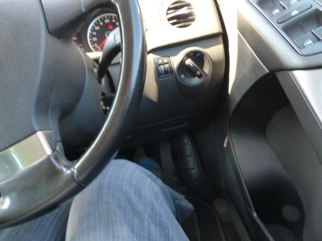 Volkswagen Tiguan  Grey #20