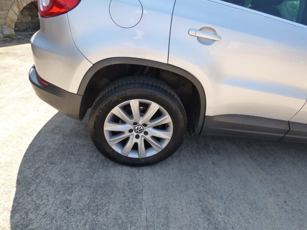 Volkswagen Tiguan  Grey #12