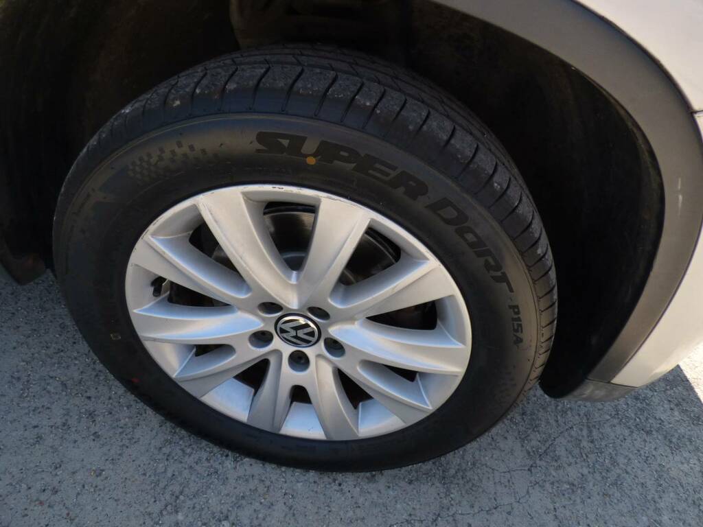 Volkswagen Tiguan  Grey #41