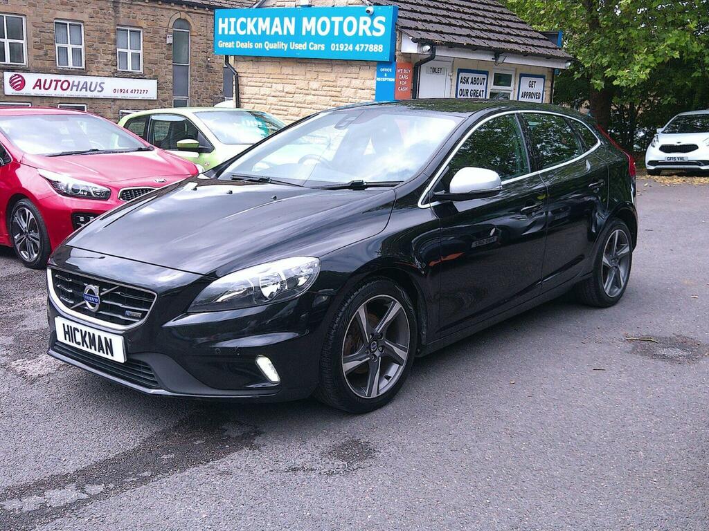 Volvo V40 Hatchback 1.6 D2 R-design Euro 5 Ss 20146 Black