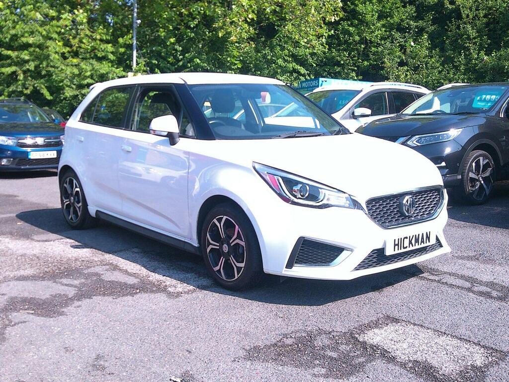 MG MG3 Hatchback 1.5 Vti-tech Exclusive Euro 6 Ss YM69EXE White #4