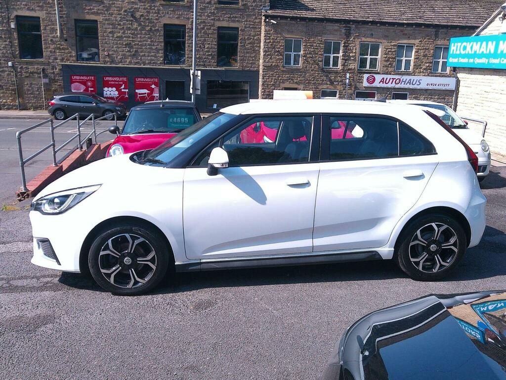 MG MG3 Hatchback 1.5 Vti-tech Exclusive Euro 6 Ss YM69EXE White #5