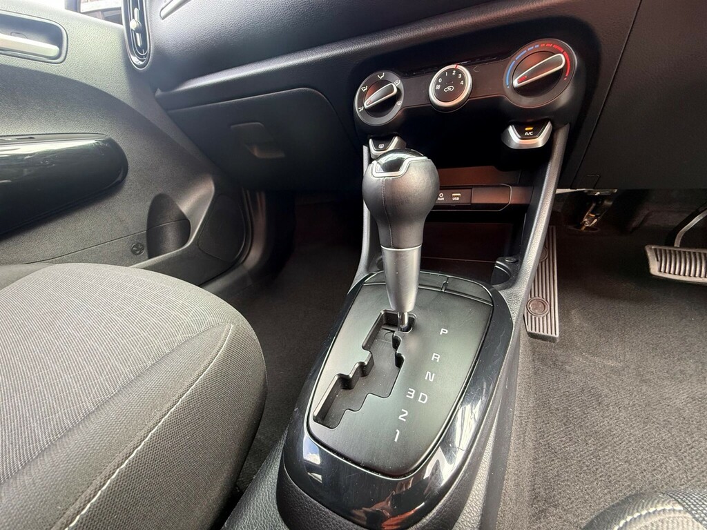 Kia Picanto 2 Blue #32