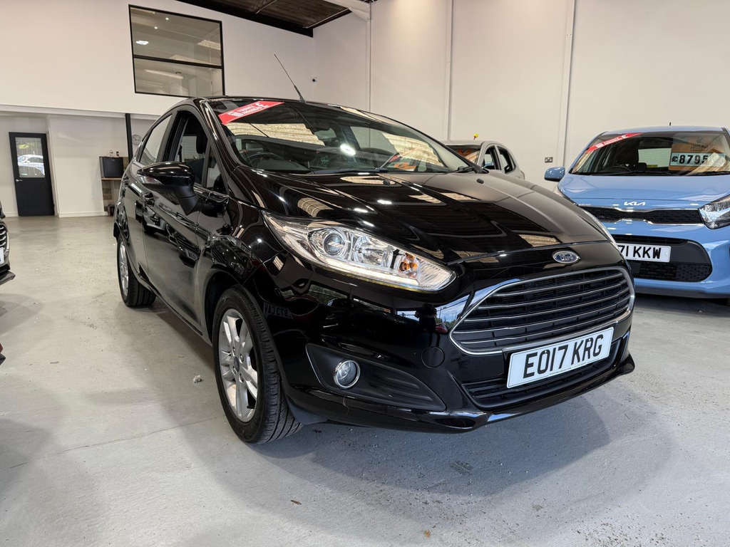 Ford Fiesta 1.25 Zetec Euro 6 Black