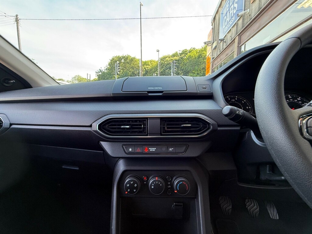 Dacia Sandero 1.0 Sce Essential White #22