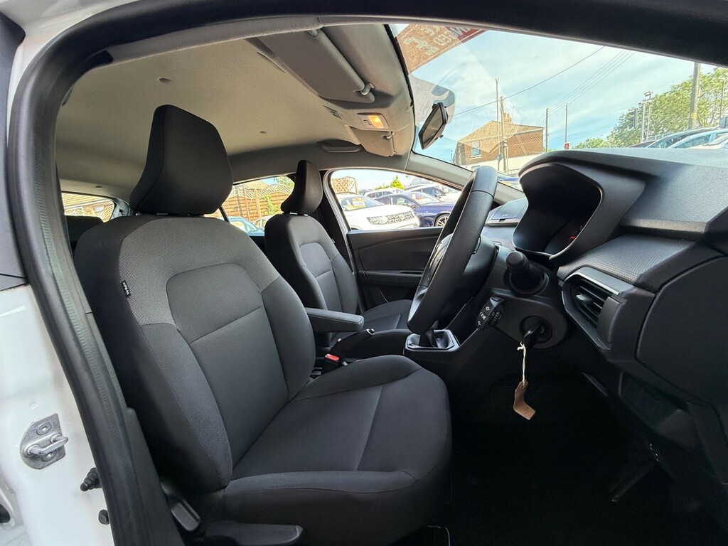 Dacia Sandero 1.0 Sce Essential White #9