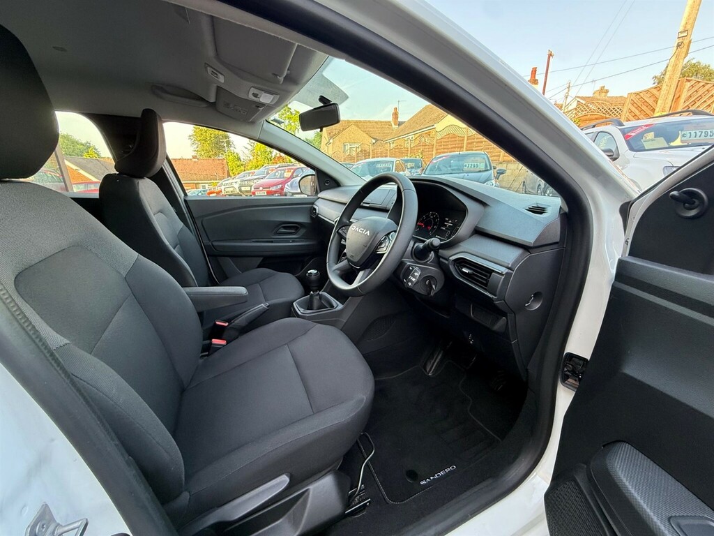 Dacia Sandero 1.0 Tce Essential Euro 6 Ss White #6