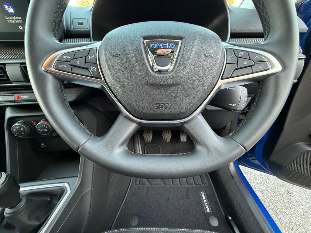 Dacia Sandero Hatchback White #19