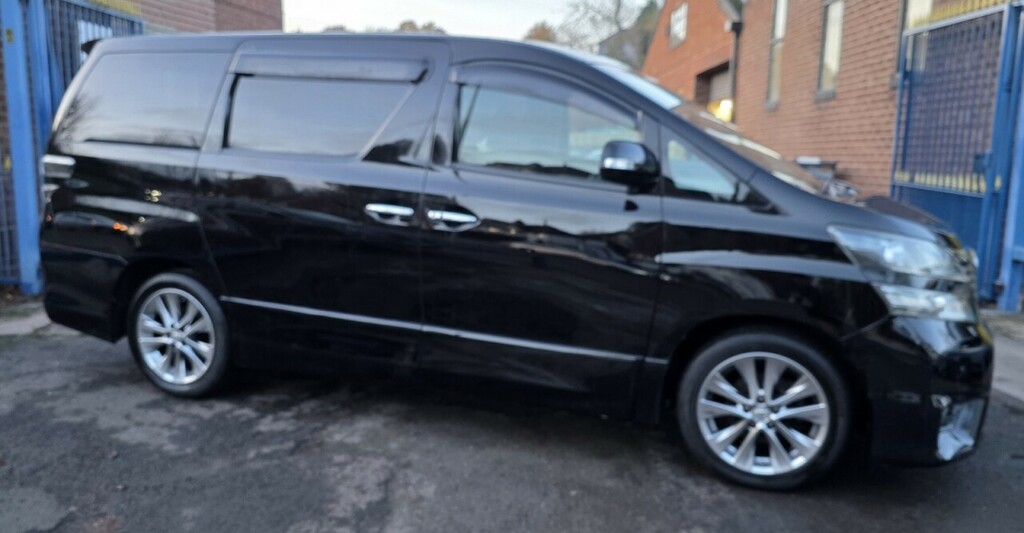 Toyota Vellfire - Black #4