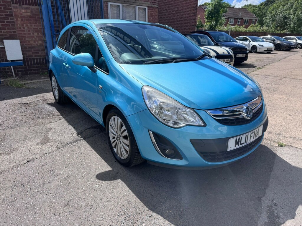 Vauxhall Corsa 1.4 16V Se Blue