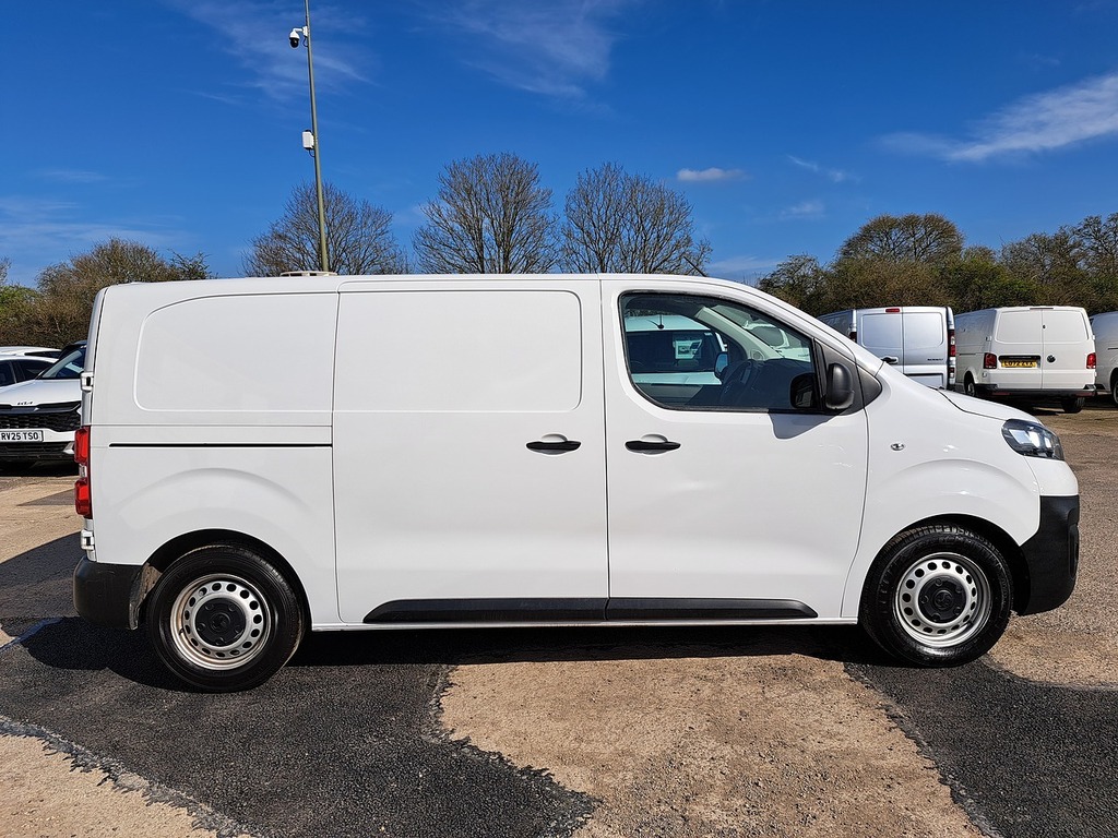 Vauxhall Vivaro Turbo D 2900 Dynamic RXZ9926 White #3