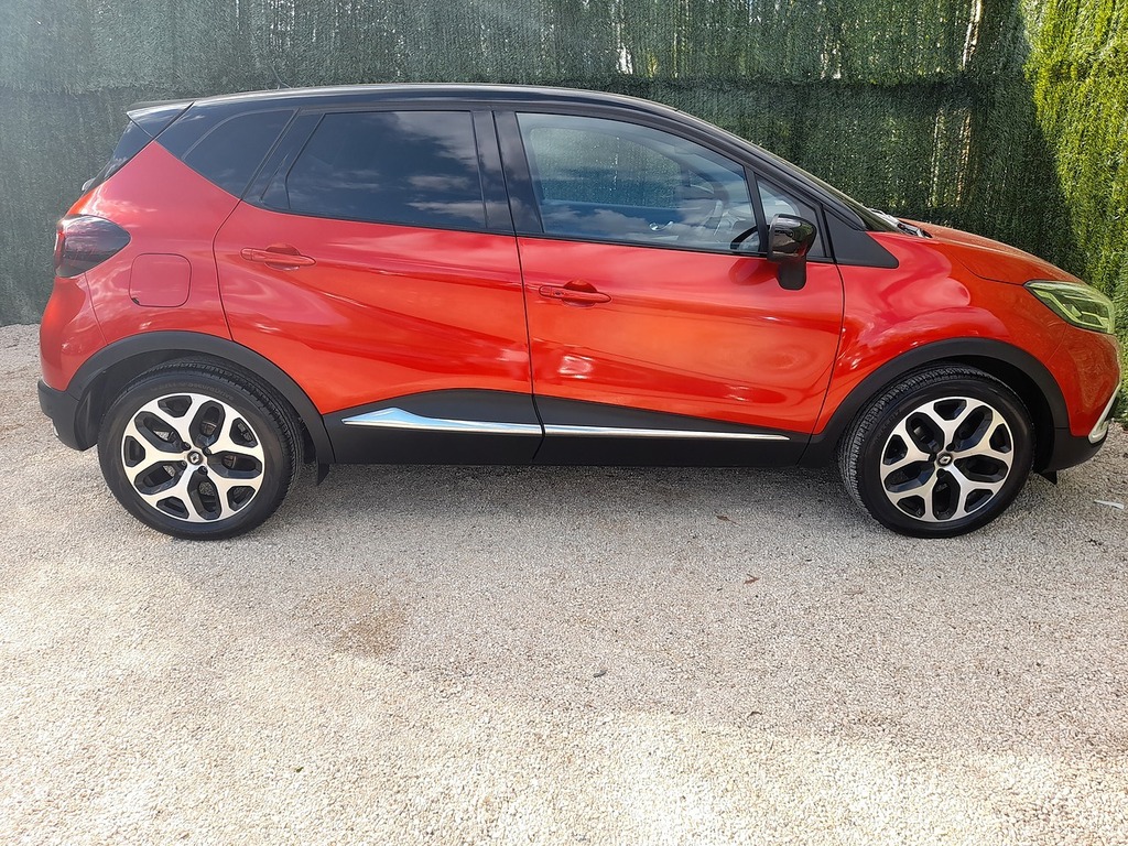 Renault Captur Tce Energy Gt Line CE68VCT Red #2