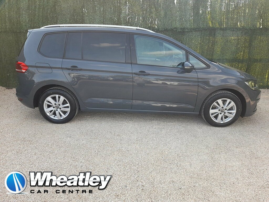 Volkswagen Touran Tsi Evo Se Family Grey
