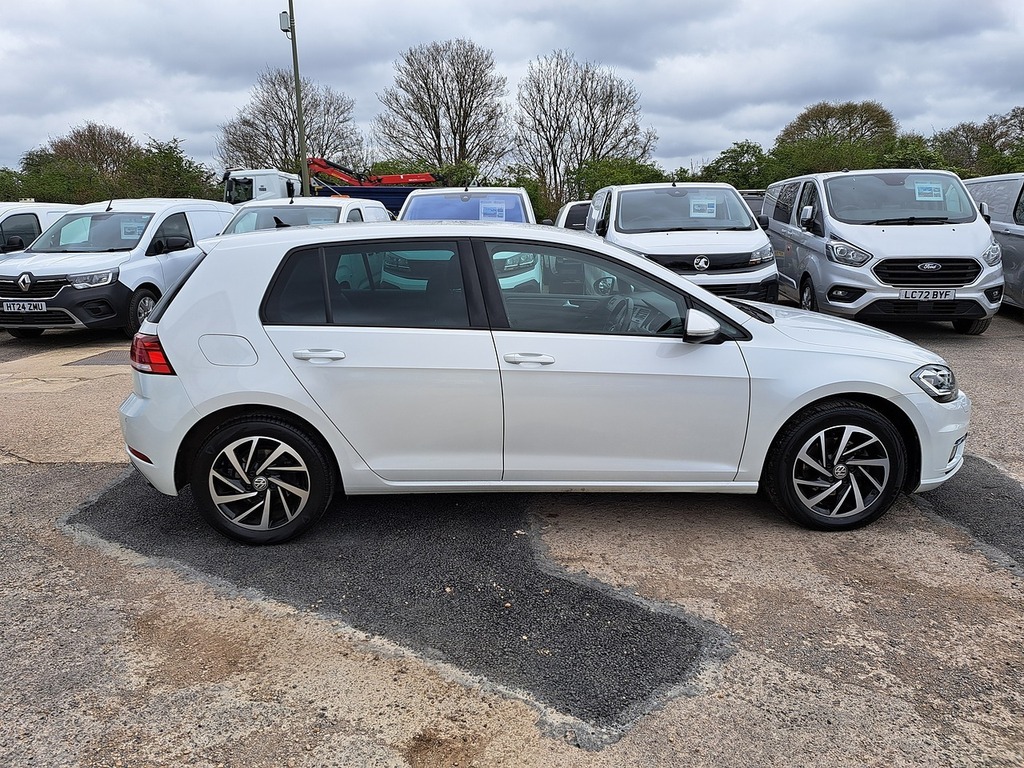 Volkswagen Golf Tdi Match RO69CDX White #2