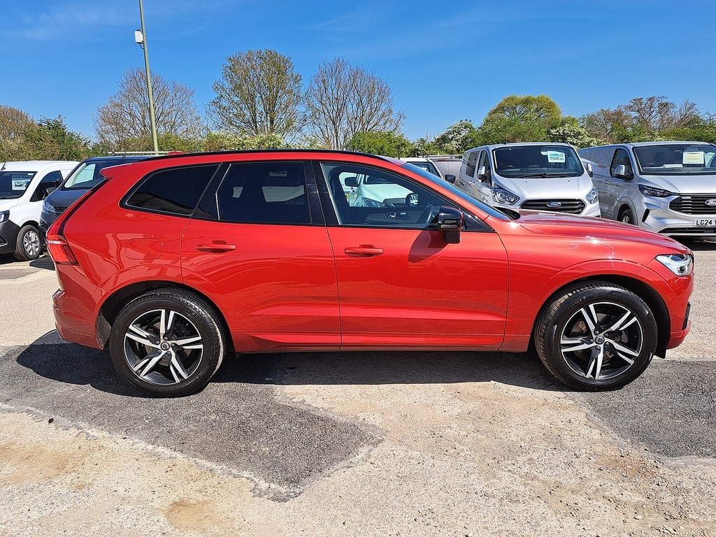 Volvo XC60 B4 Mhev R-design KS70OBY Red #3