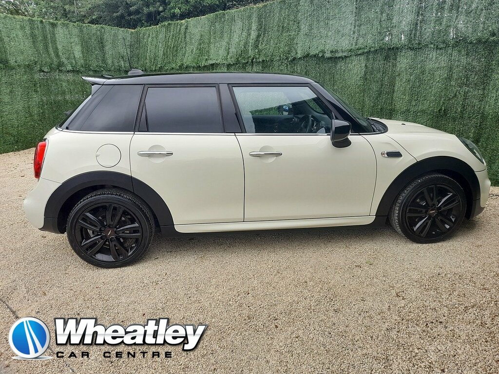 Mini Hatch Cooper Sport White