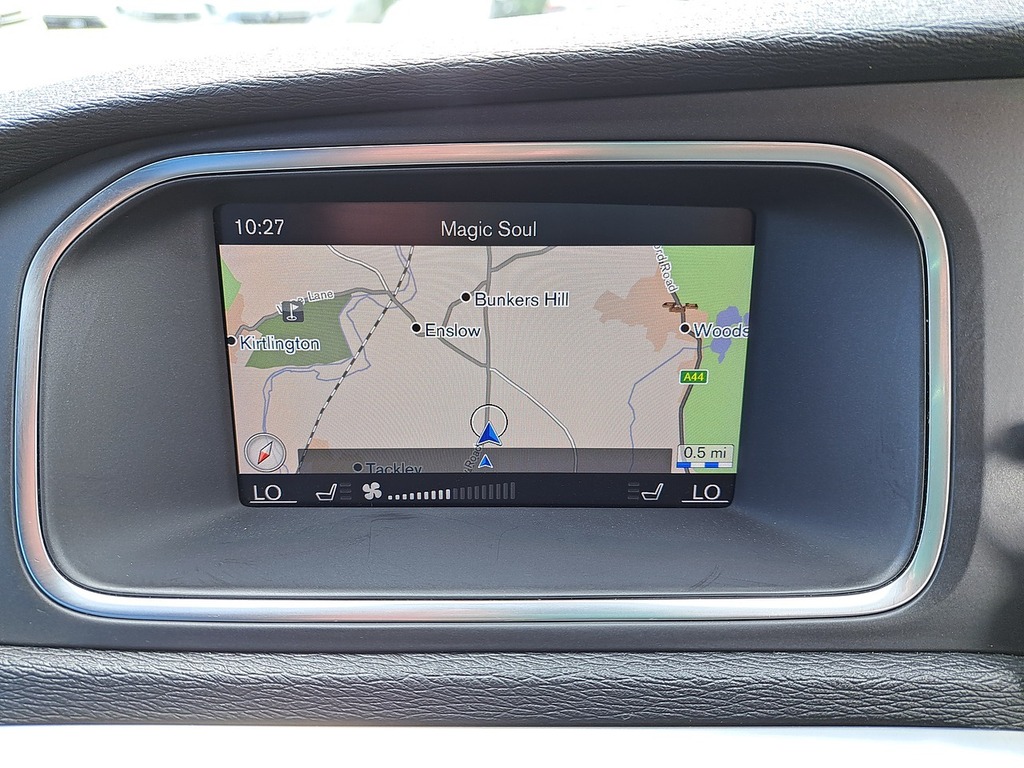 Volvo V40 T3 R-design Edition LR19SMV Grey #4