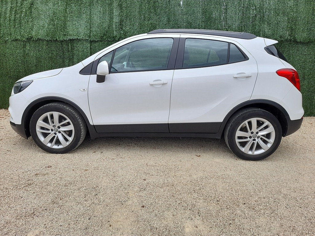 Vauxhall Mokka X I Turbo Active OY19FND White #2