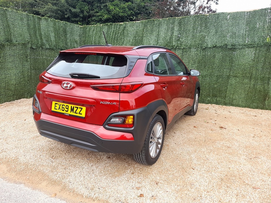 Hyundai Kona T-gdi Se Red #6