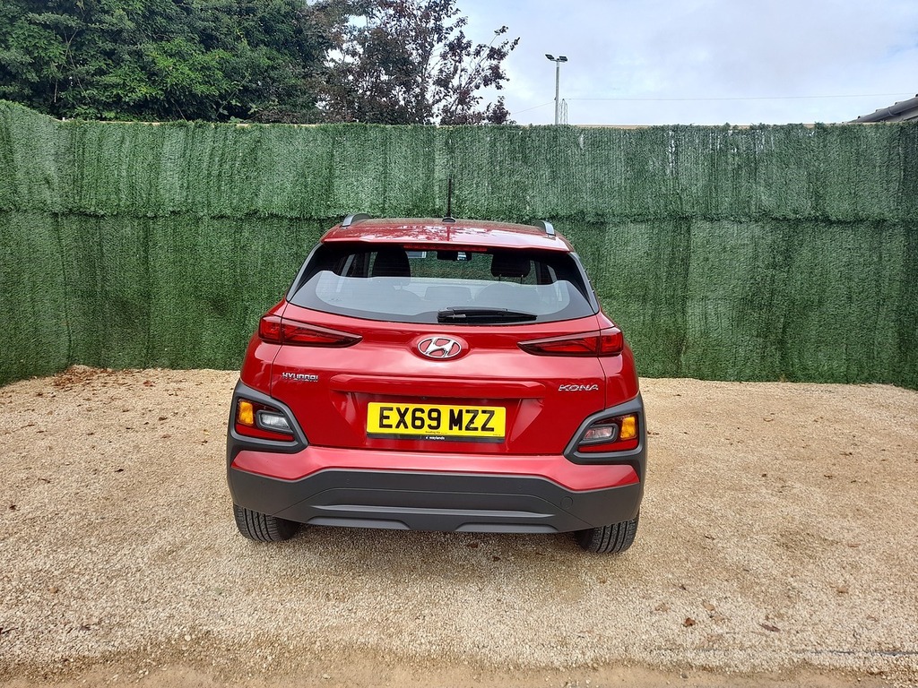 Hyundai Kona T-gdi Se Red #5
