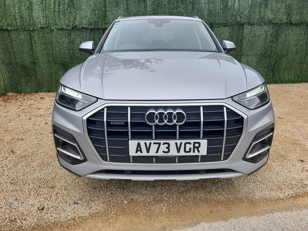 Audi Q5 Tfsi Sport AV73VGR Silver #2