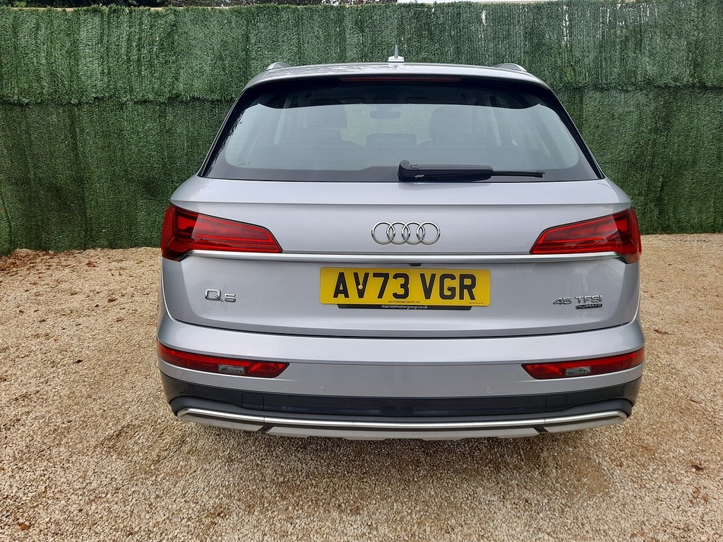 Audi Q5 Tfsi Sport AV73VGR Silver #5