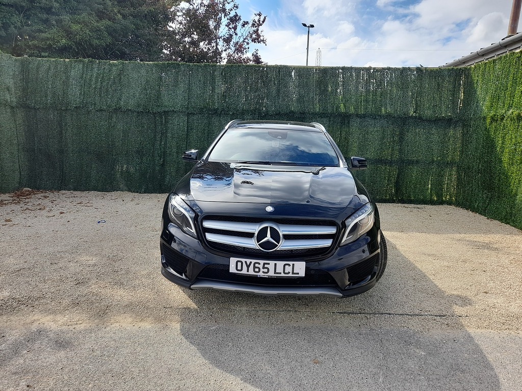 Mercedes-Benz GLA Class Gla250 Amg Line OY65LCL Black #4