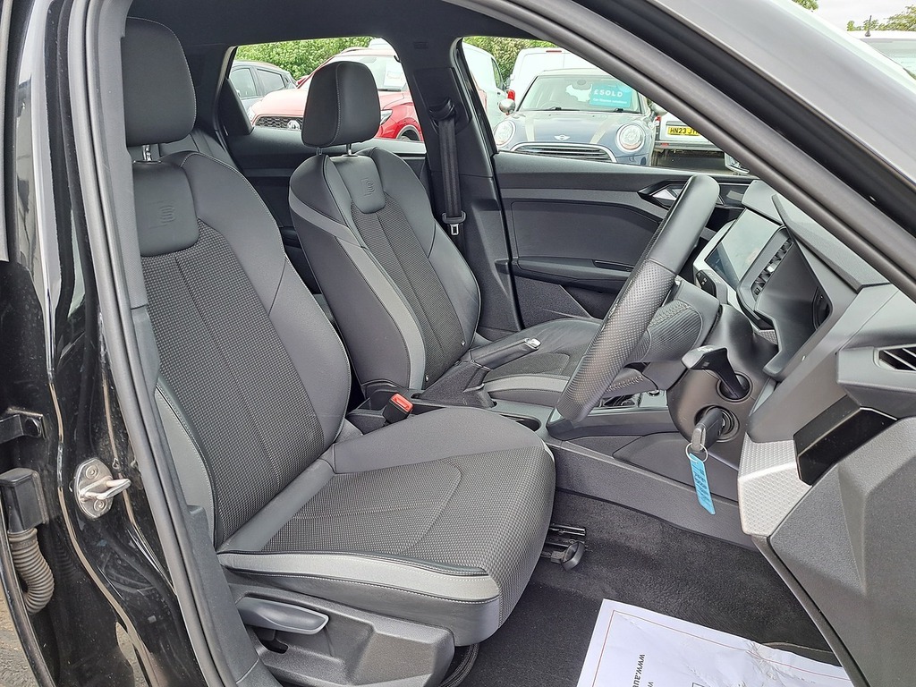 Audi A1 Tfsi S Line OV69NZG Black #6