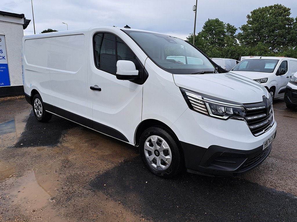 Renault Trafic Dci Blue Ll30 Advance HN74CSZ White #5