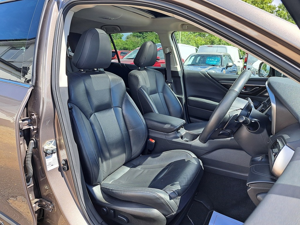 Subaru Outback  Grey #8