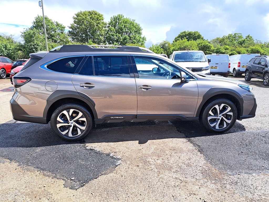 Subaru Outback I Touring Gold #3