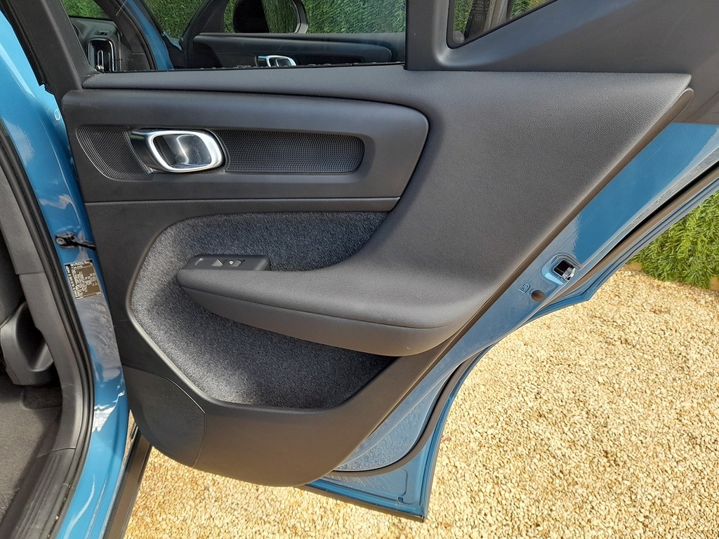 Volvo XC40 B4 Ultimate Dark Grey #14