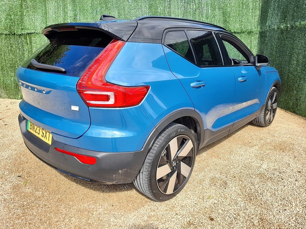 Volvo XC40 B4 Ultimate Dark Grey #7