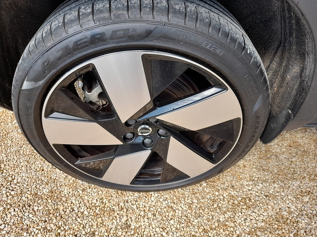 Volvo XC40 B4 Ultimate Dark Grey #15