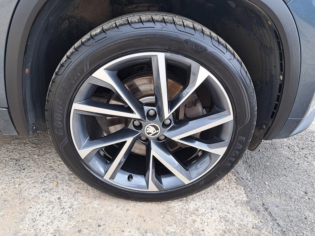 Skoda Kodiaq Tdi Sportline MT68KXY Grey #6